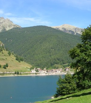 Lago artificiale di Pontechianale - Valle Varaita - Cuneo